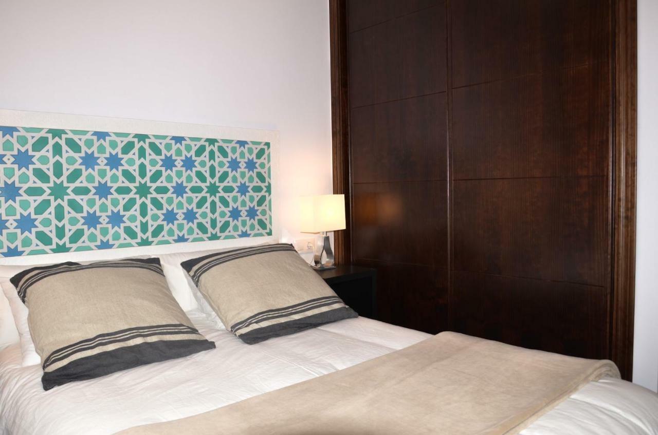Apartamento San Jacinto III Севілья Екстер'єр фото
